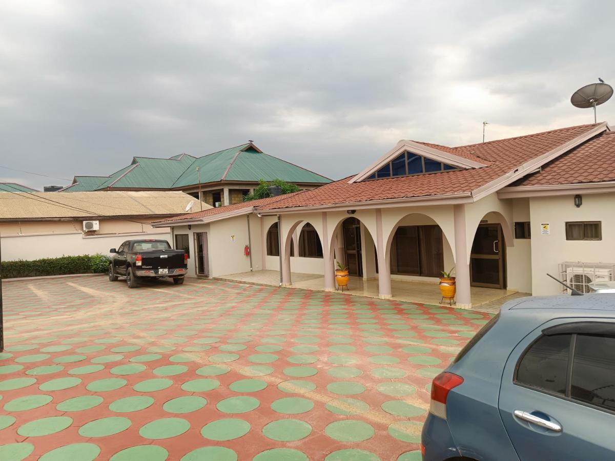 Prestige Guesthouse ,Ksi Kumasi Exterior foto